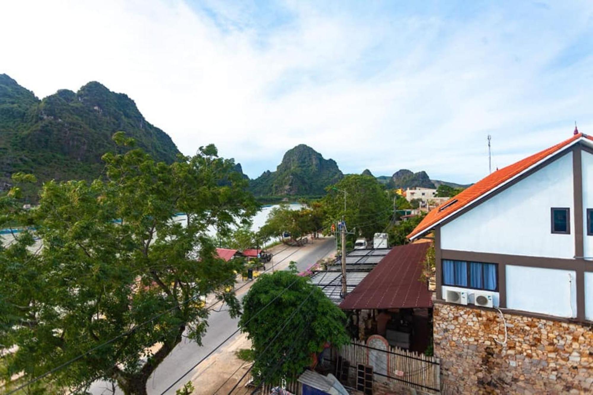 Riverview Home Phong Nha Eksteriør billede